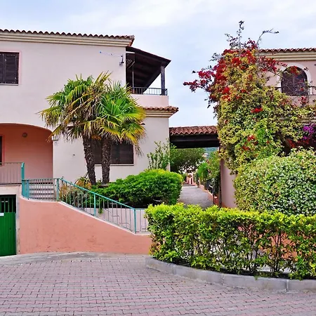 A 180 Mt. Dal Mare Holiday home *